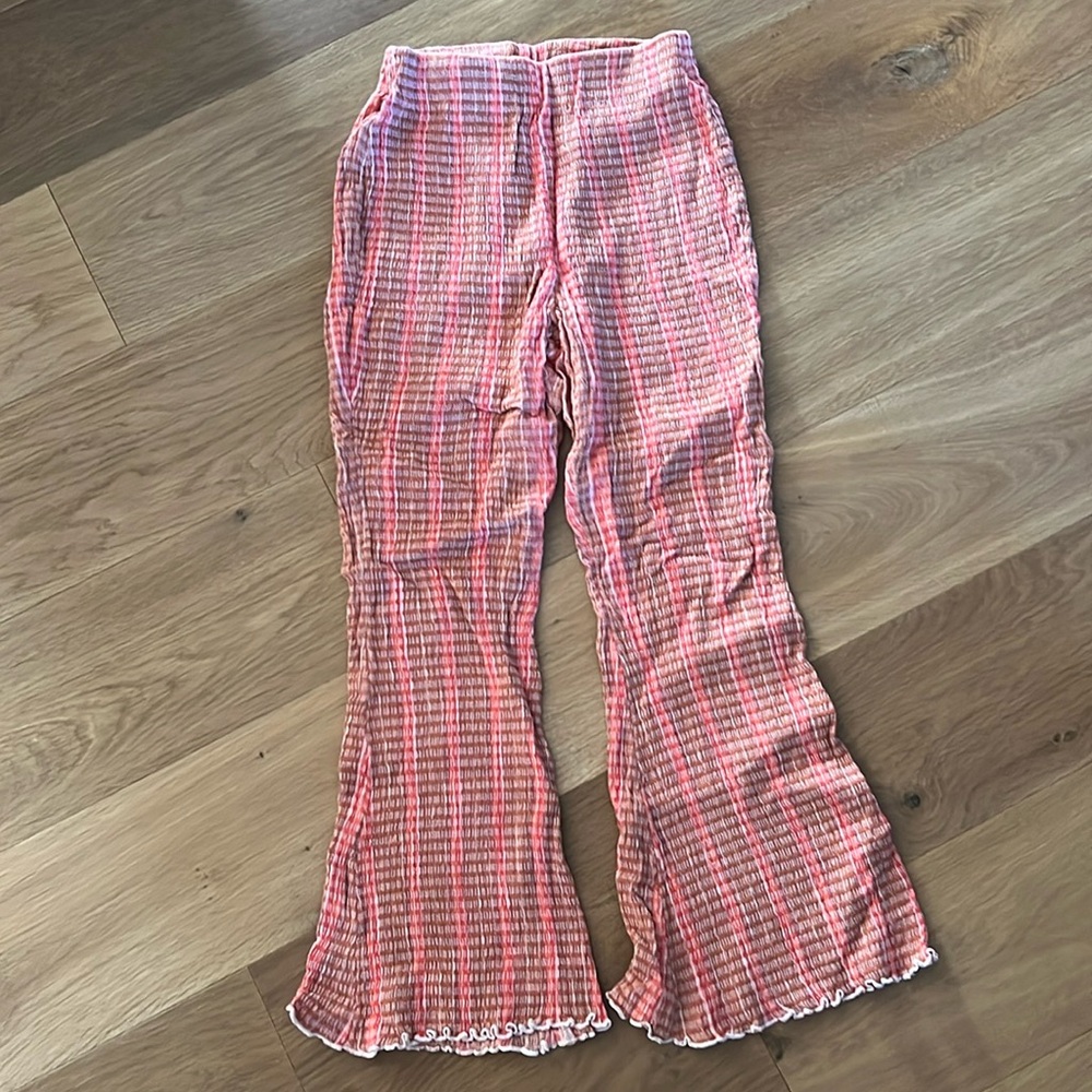 🤎Free People Pull on cropped Flares 🩷